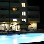 Otel Restaurant Popini Laki