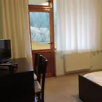 Restaurant Popini Laki