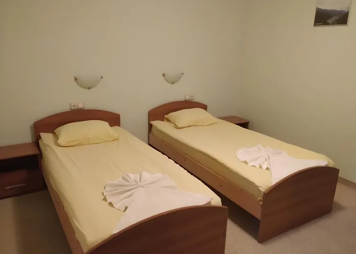 Restaurant Popini Laki Hotel 2*