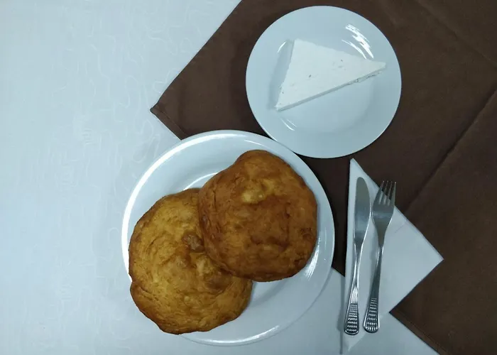 Hotel Restaurant Popini Laki