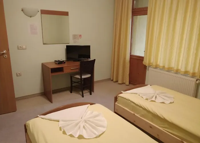 Restaurant Popini Laki Hotel 2*